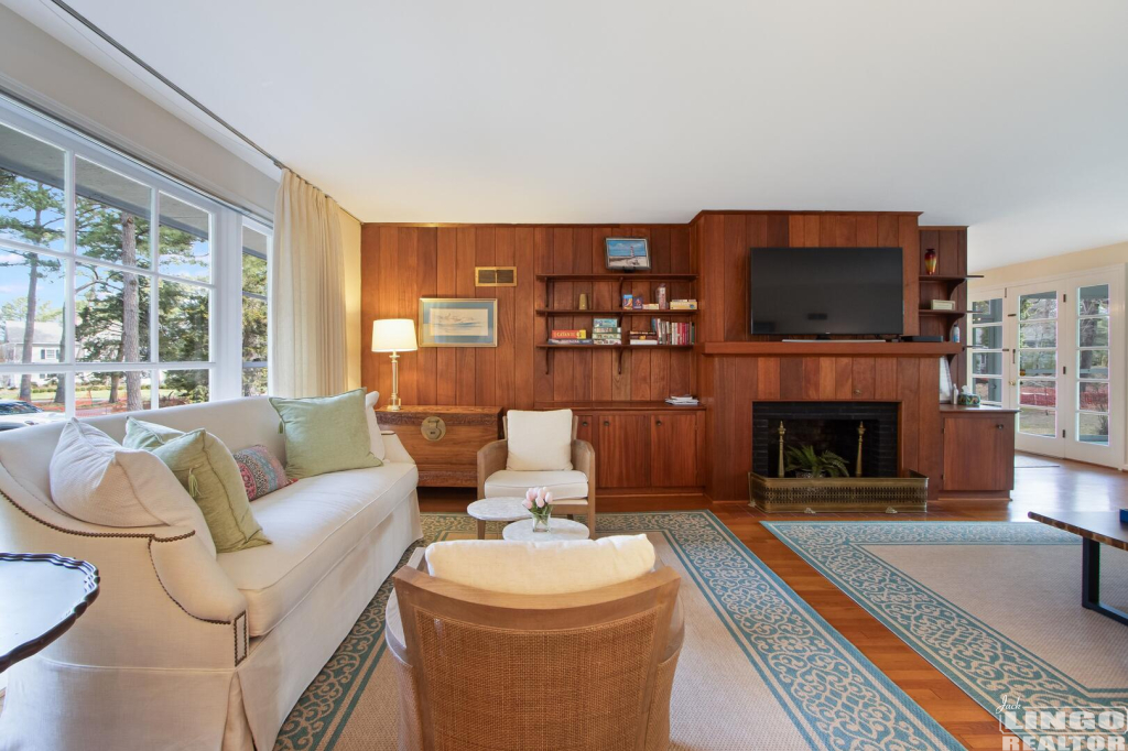 img_9842 38 ROLLING ROAD Rental Property img_9842 38 ROLLING ROAD Rental Property