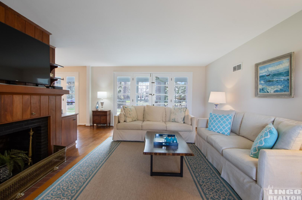 img_9851 38 ROLLING ROAD Rental Property img_9851 38 ROLLING ROAD Rental Property