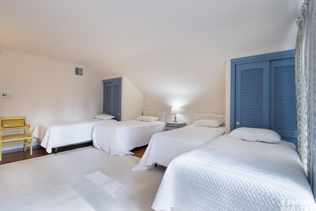 img_9893 38 ROLLING ROAD Rental Property img_9893 38 ROLLING ROAD Rental Property