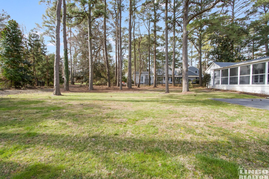 img_9899 38 ROLLING ROAD Rental Property img_9899 38 ROLLING ROAD Rental Property