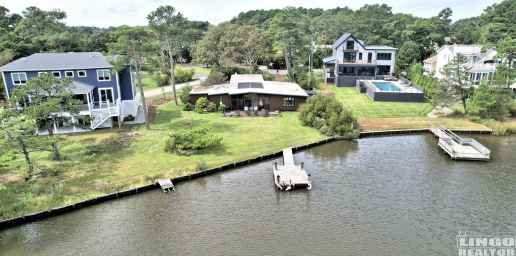 IMG_4086 37 HOLLY ROAD Rental Property IMG_4086 37 HOLLY ROAD Rental Property