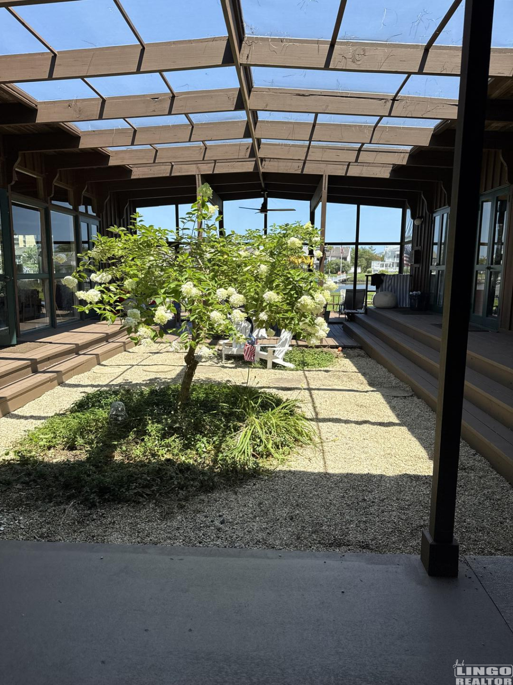 IMG_4093 37 HOLLY ROAD Rental Property IMG_4093 37 HOLLY ROAD Rental Property