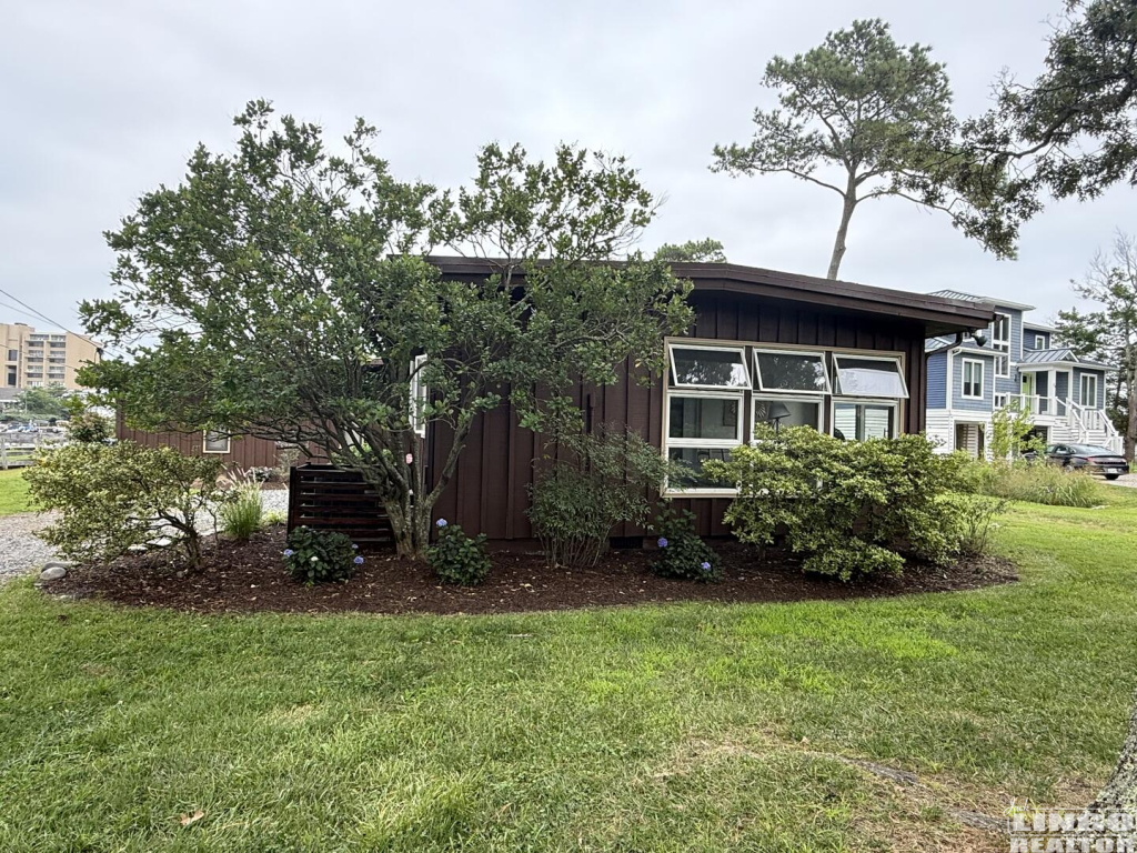 IMG_4094 37 HOLLY ROAD Rental Property IMG_4094 37 HOLLY ROAD Rental Property