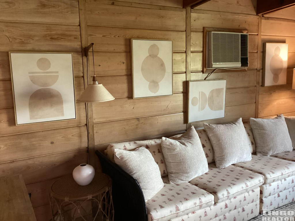 IMG_4102 37 HOLLY ROAD Rental Property IMG_4102 37 HOLLY ROAD Rental Property