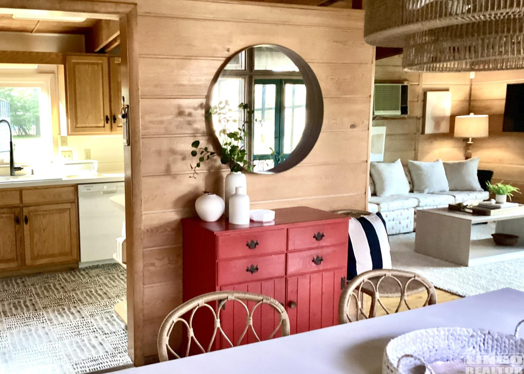 IMG_4105 37 HOLLY ROAD Rental Property IMG_4105 37 HOLLY ROAD Rental Property