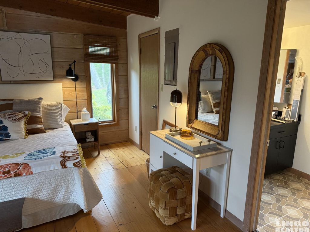 IMG_4114 37 HOLLY ROAD Rental Property IMG_4114 37 HOLLY ROAD Rental Property