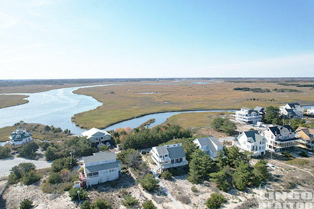 Drone+5 2840 S Bayshore Drive Rental Property