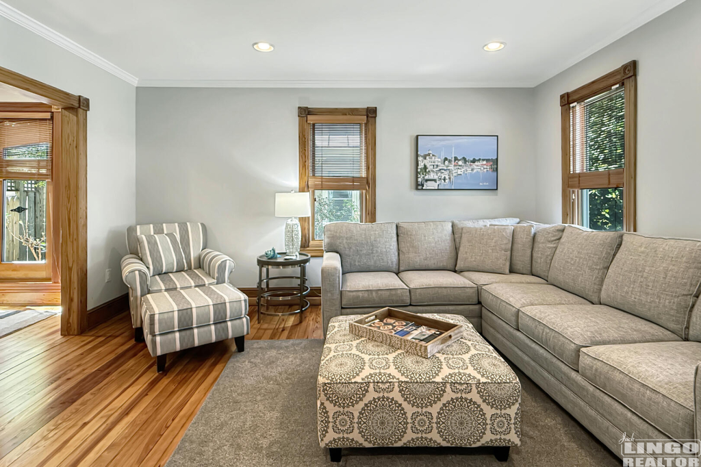 343+Market+Living+3 343 Market Street Rental Property 343+Market+Living+3 343 Market Street Rental Property