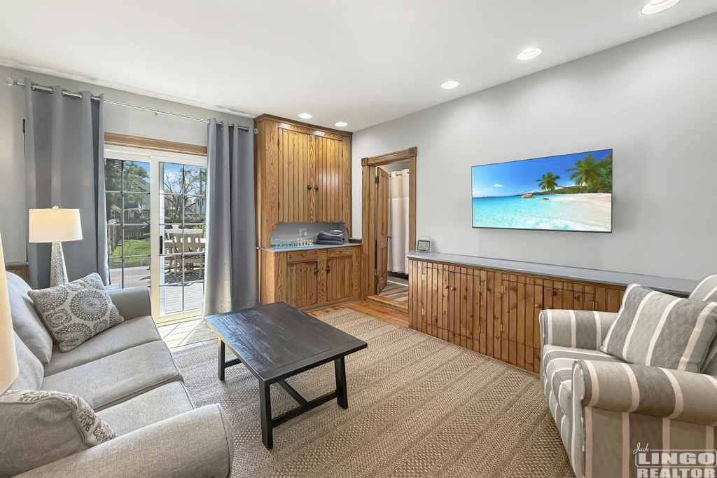 343+Market+Rear+Living+3 343 Market Street Rental Property 343+Market+Rear+Living+3 343 Market Street Rental Property