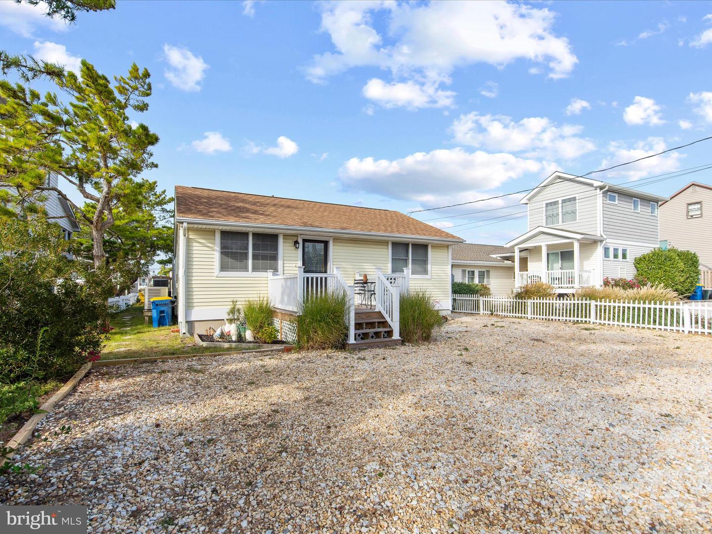 DESU2070520-803370271792-2024-09-19-15-28-37 3 W Farmington St | Fenwick Island, DE Real Estate For Sale | MLS# Desu2070520  - Jack Lingo REALTOR