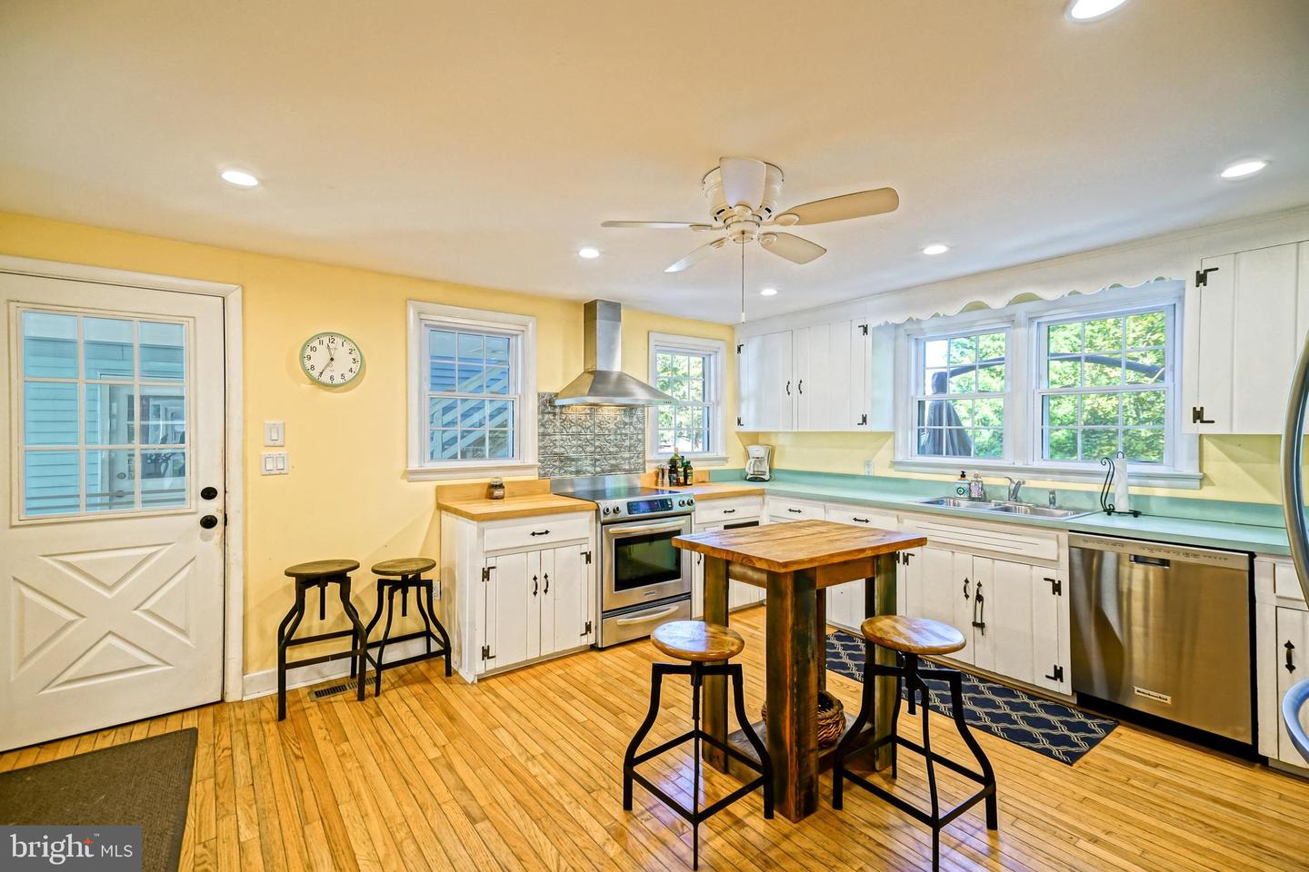 DESU2072812-803433663810-2024-10-19-14-28-48 8 Rhode Island Ave | Lewes, DE Real Estate For Sale | MLS# Desu2072812  - Jack Lingo REALTOR