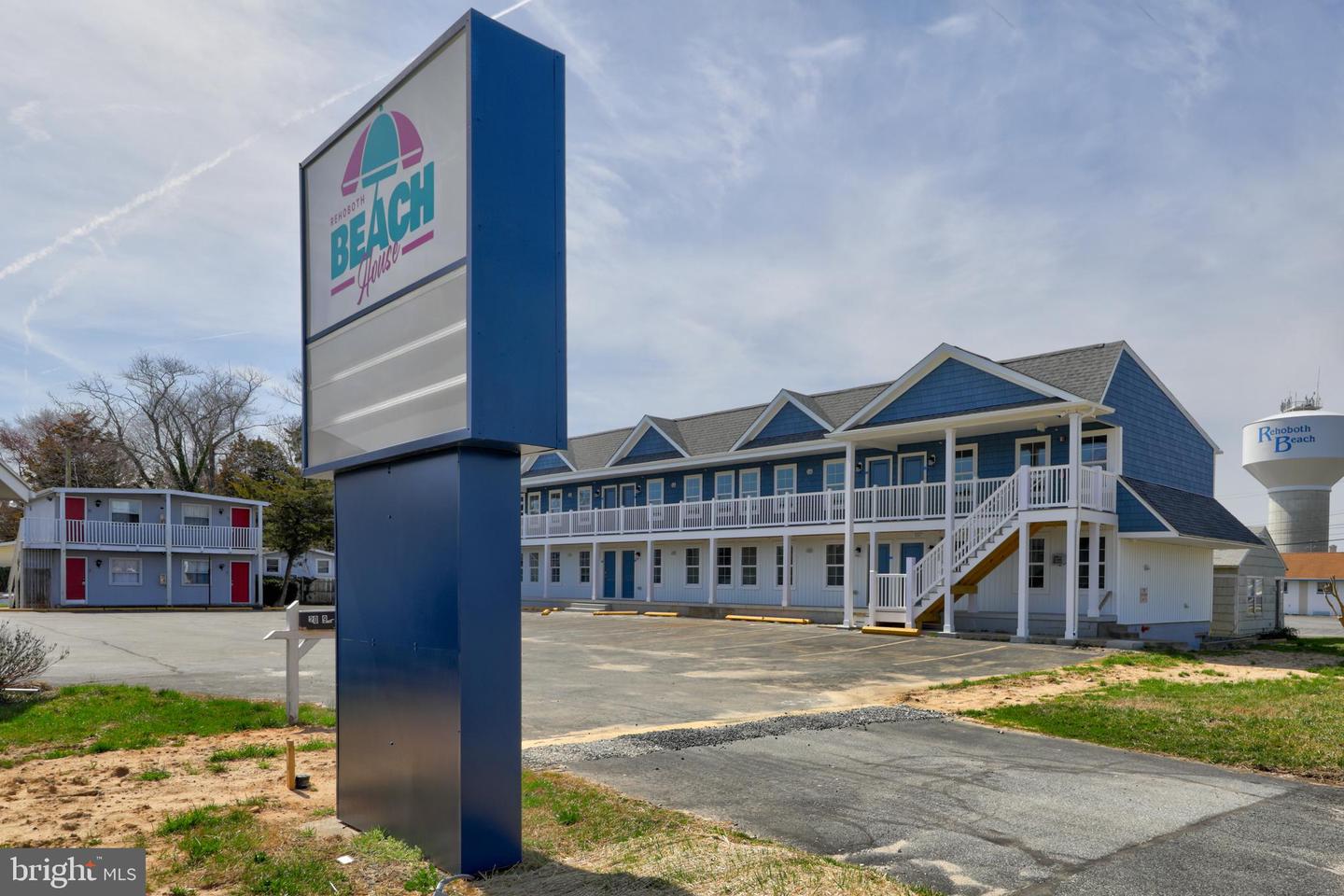 20494 COASTAL HWY, REHOBOTH BEACH, DE - Jack Lingo Realtor