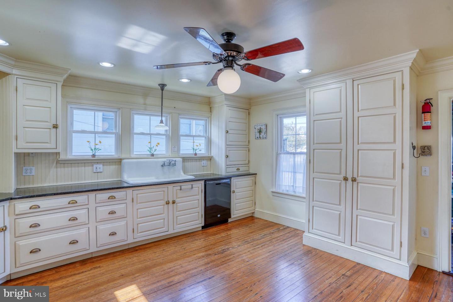 DESU2073058-803440902554-2024-10-25-00-14-59 6 New Castle St | Rehoboth Beach, DE Real Estate For Sale | MLS# Desu2073058  - Jack Lingo REALTOR